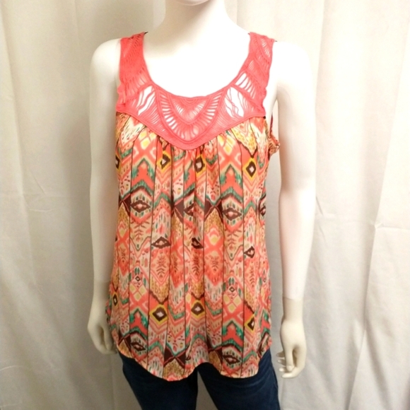 Vanity Tops - Vanity Tribal Pattern Top